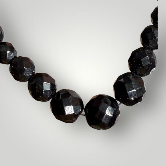 Hobe Faceted Black Glass Beaded Necklace 1970-s 22 inch - Picture 3 of 6